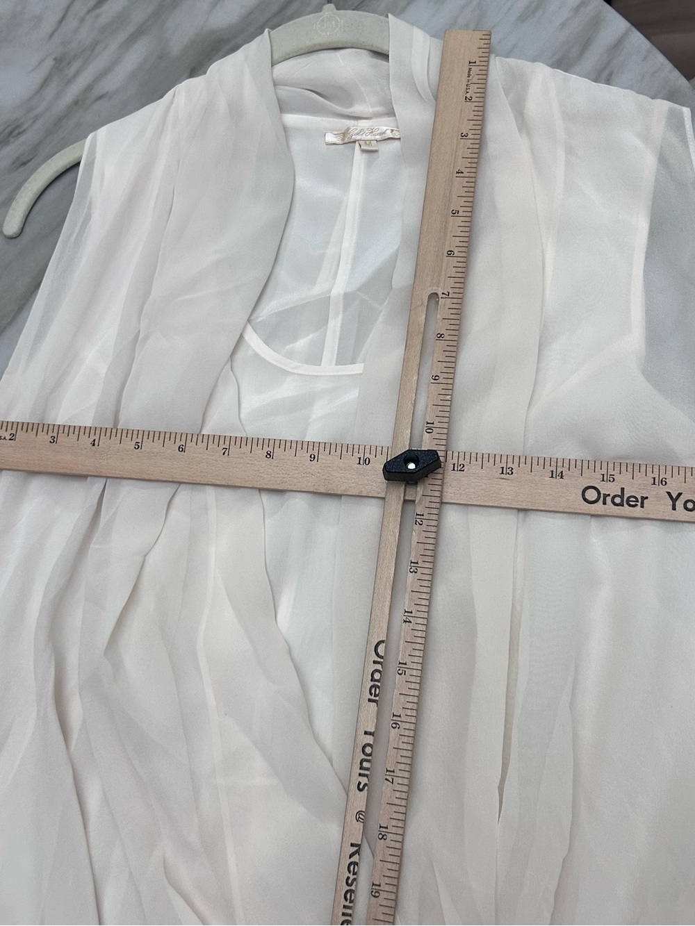 🥃MAKE OFFER🥃 Gold Hawk Ivory Silk Draped Sleeveless Blouse Asymmetric MED - Picture 7 of 8